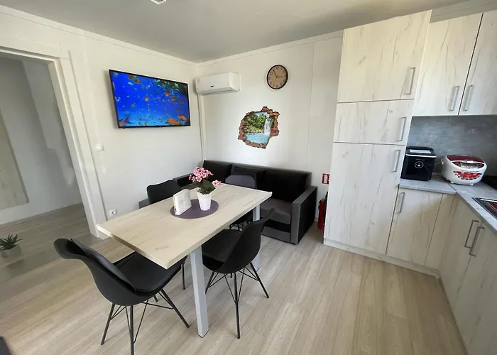 Arabela Lux Pakoštane